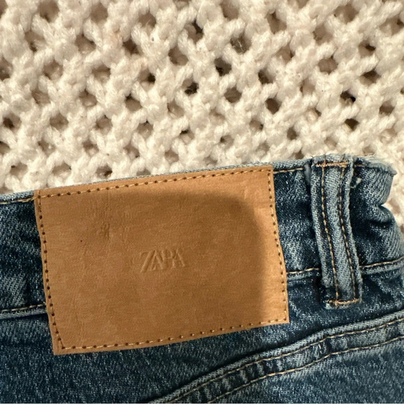 ZARA SHORT WOMENS NEW SIZE
6 BLUE - Picture 6 of 9